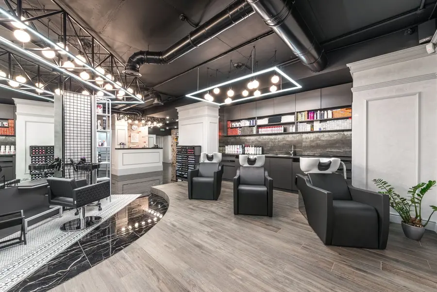 Salon and spa photograph used in the Glow template example.